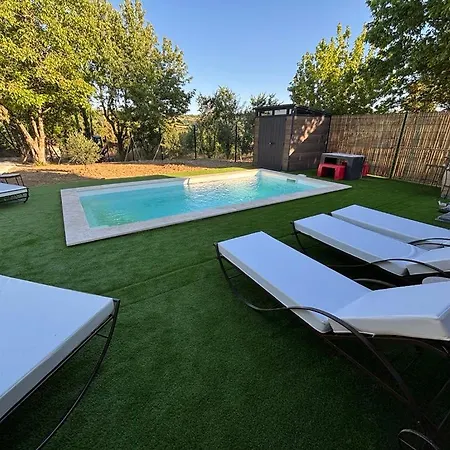 Domaine H & L - 12 Personnes - Piscine Et Climatisation